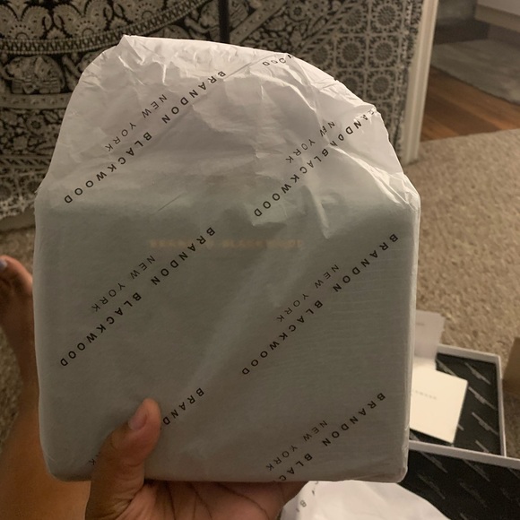 Brandon Blackwood Kendrick Trunk in Green Lizard Embossed with Gold Hardware - Picture 14 of 16